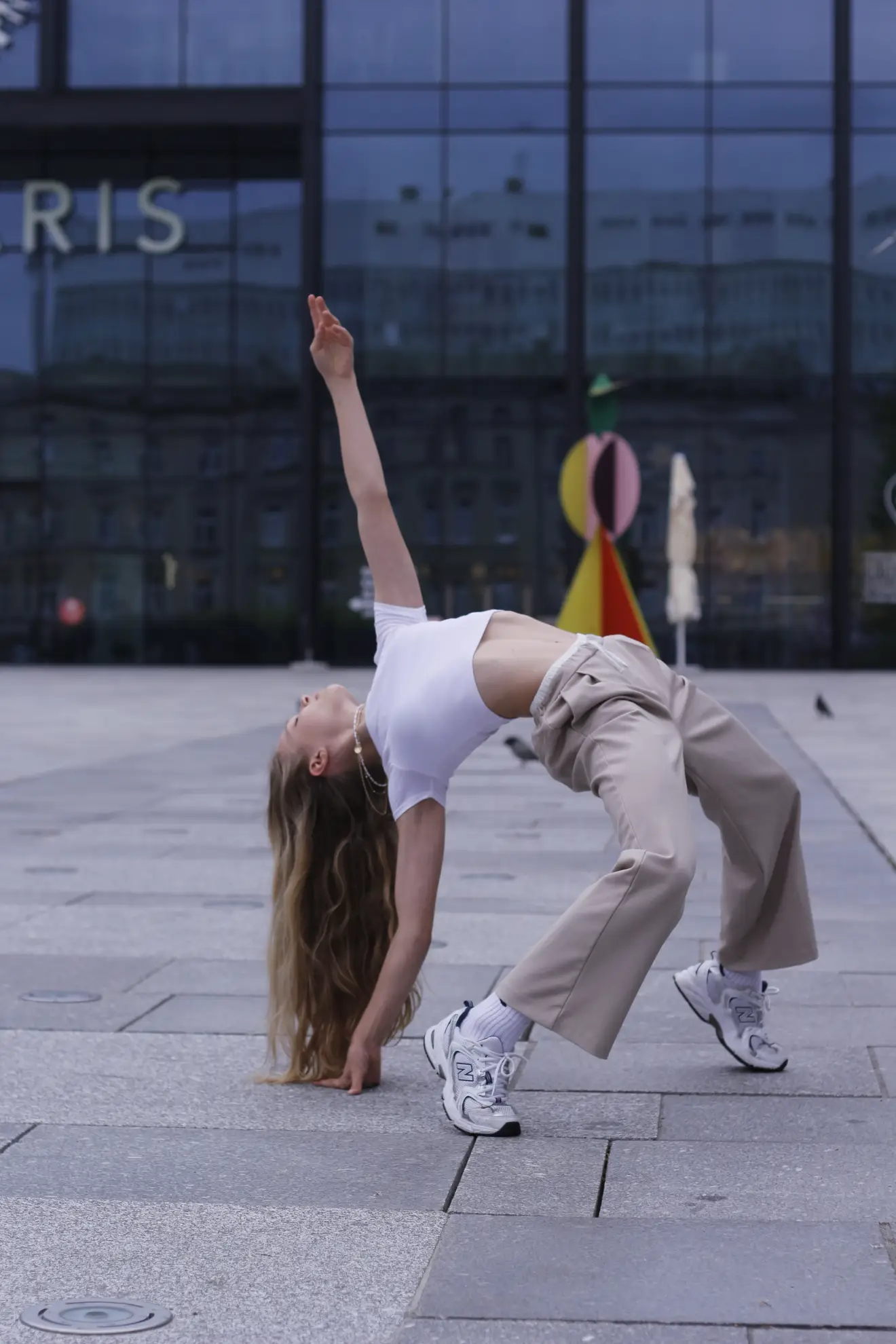 - 'file://49hli3xts0arh1br'